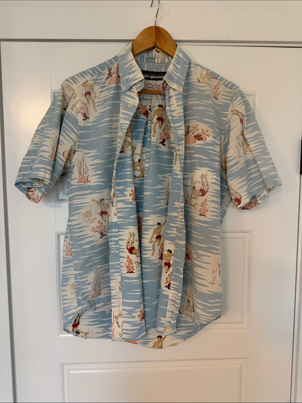 Reyn spooner 💯 cotton Blue Hawaiian diver Print Short Sleeve vacation Shirt